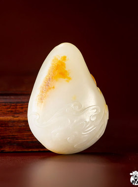 新疆和田玉枣红皮白玉籽玉挂件大吉大利18.6克籽料天然吊坠挂坠