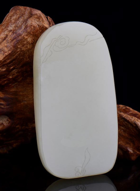 天然新疆和田玉原毛孔皮白玉籽玉玉牌挂坠吊坠怀橘遗亲 75.2克