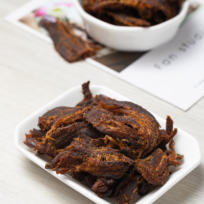 云南特色香菇素食干巴素肉香菇干纯素食香菇素牛肉干即食零食小吃