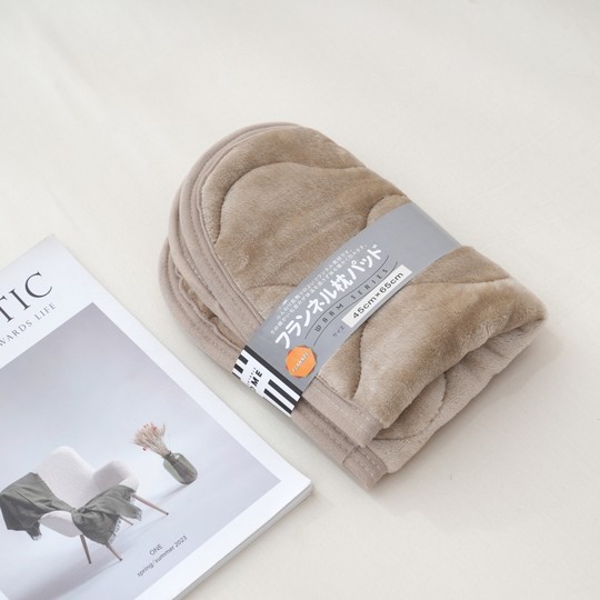 Coussin d'oreiller chauffant japonais en flanelle unique absorbant l'humidité, antidérapant, hiver chaud, housse d'oreiller unique en peluche japonaise à isolation thermique