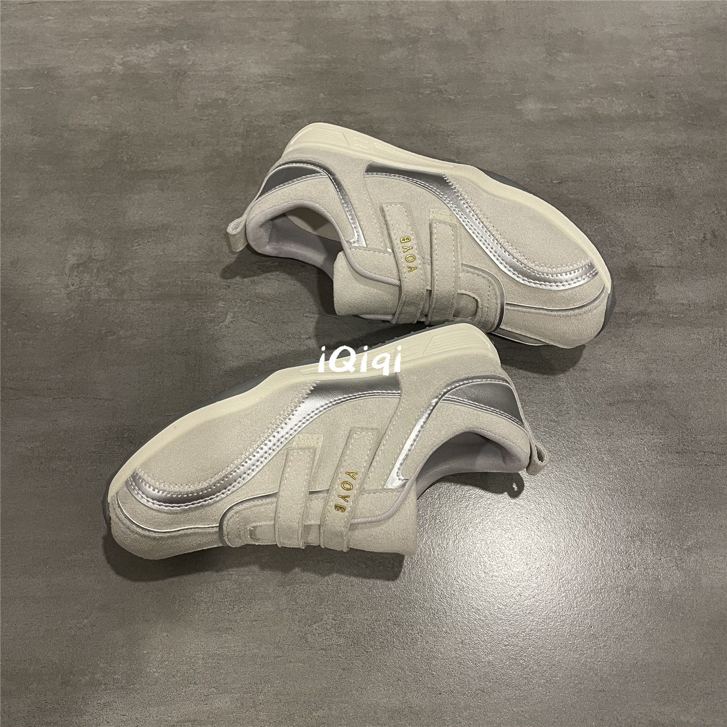 七七主人家 复古风灰色低跟运动德训鞋女2026年春季轻便跑步鞋女,淘宝优惠券,粉丝福利购,淘宝优惠卷