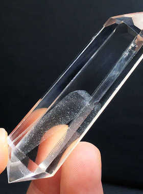 白水晶双尖蓝针透体六棱柱子吊坠