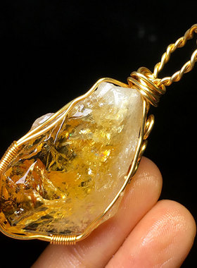 天然黄水晶原石骨干绕丝吊坠权杖