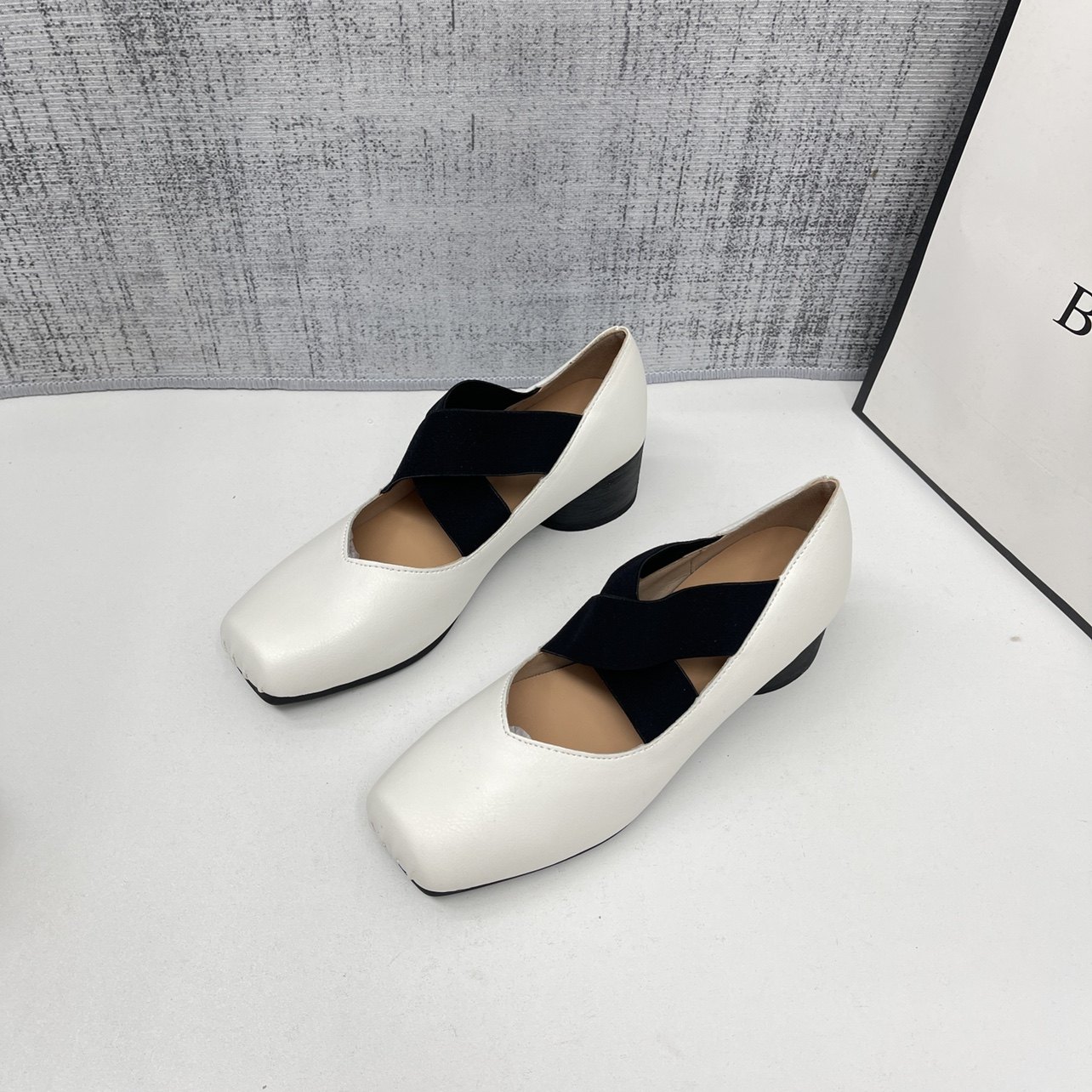 单鞋女芭蕾舞鞋5cm中跟方头复古浅口猪鼻子交叉带玛丽珍软底舞鞋,淘宝优惠券,粉丝福利购,淘宝优惠卷