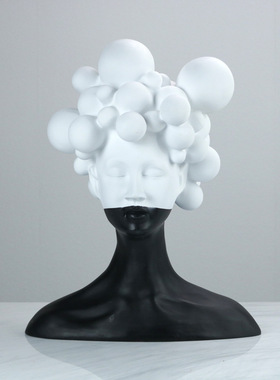 现代简约银色章鱼外星人榨汁器摆件样板房餐厅厨房客厅软装饰品