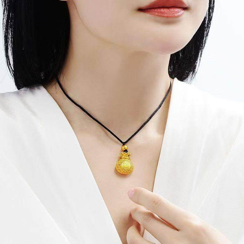 18K黄金色金版复古镂空花丝福袋吊坠福钱袋女士项链久不掉色,淘宝优惠券,粉丝福利购,淘宝优惠卷