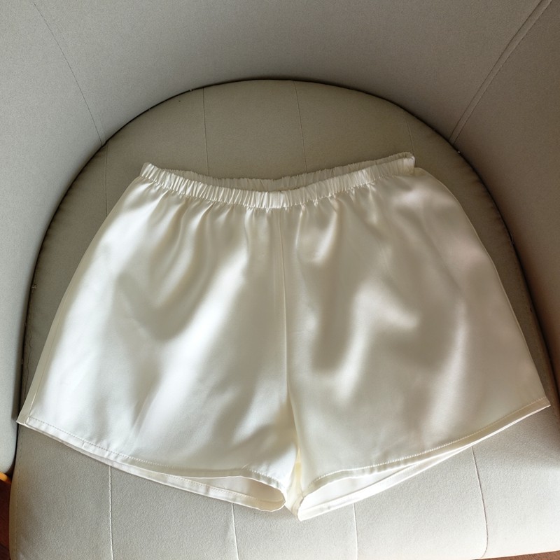 40姆米重缎皮子桑蚕真丝短热裤女小直筒百搭宽松紧腰显腿长休闲裤,淘宝优惠券,粉丝福利购,淘宝优惠卷