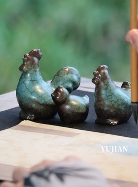 窑变绿斑纹陶瓷可爱摆件茶玩茶宠鸡一家三口饰品摆件家居装饰品