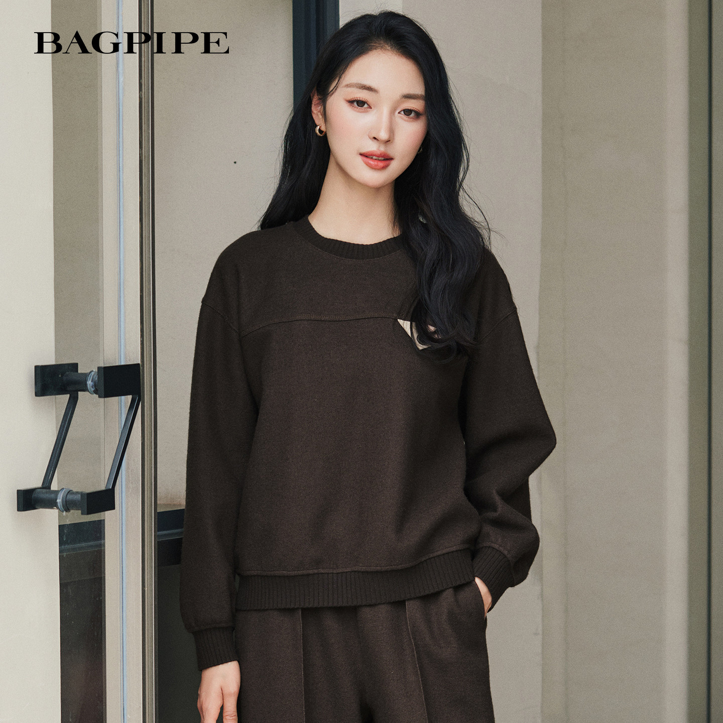 风笛2025冬季新款美拉德圆领套头长袖卫衣女休闲百搭短款长袖上衣,淘宝优惠券,粉丝福利购,淘宝优惠卷