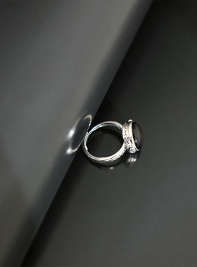 国风血珀如意花纹开口戒指指环女