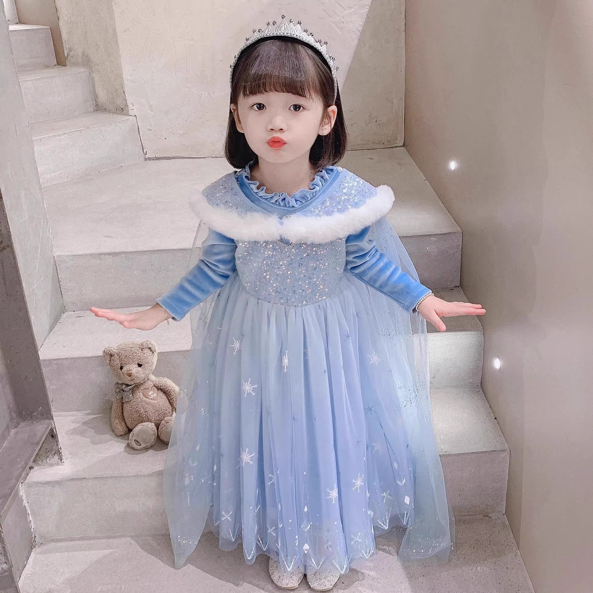 迪士尼女童爱莎公主裙子秋冬冰雪奇缘加绒艾莎披风斗篷套装连衣裙,淘宝优惠券,粉丝福利购,淘宝优惠卷