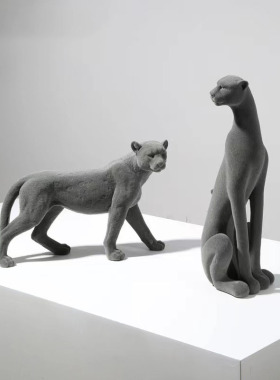简约现代植绒猎豹子摆件家居客厅创意摆设样板间售楼处软装饰品