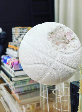 GD水晶篮球钟表雕塑家居潮流