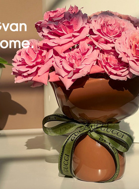 新婚礼物创意红色陶瓷花瓶插花高级感客厅桌面装饰结婚伴手礼摆件