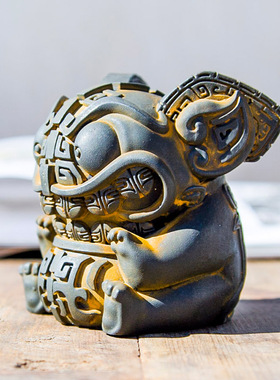 新中式创意国风仿铸铁吞金兽桌面小摆件书房手工制作精致装饰品