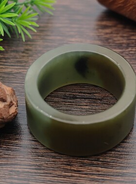 天然和田玉圆形通勤扳指戒指正品