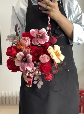 高级红色花束订婚手捧花仿真花新婚礼物结婚礼物仿真手捧花束新娘
