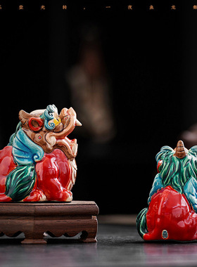 创意手工陶瓷国潮招财貔貅家居摆件交趾陶天禄瑞兽办公桌装饰礼品