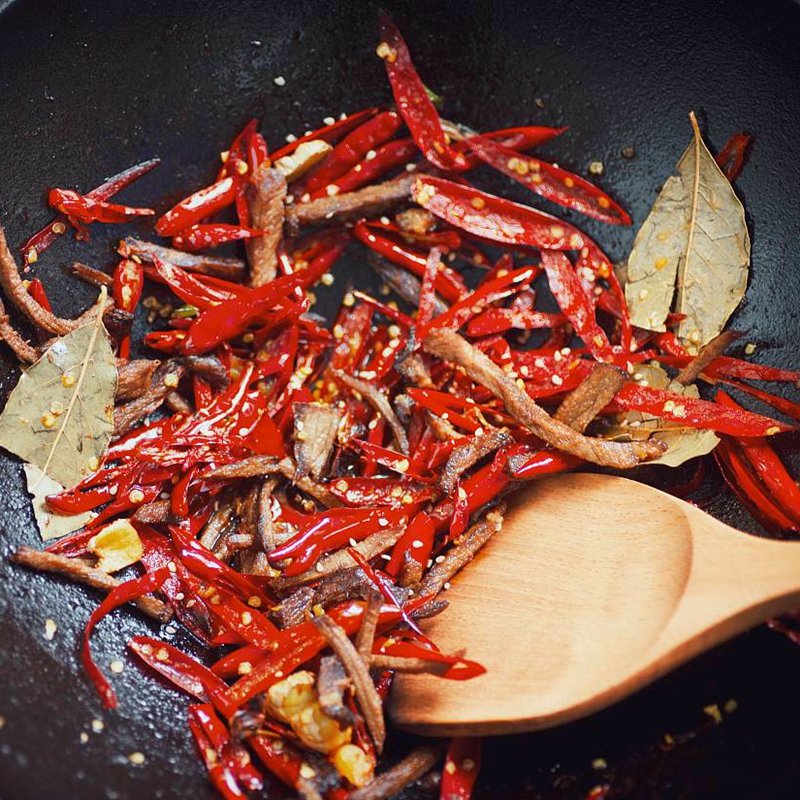 盐帮冷吃牛肉干105g特色麻辣零食四川自贡风味美食私房下酒菜-图1