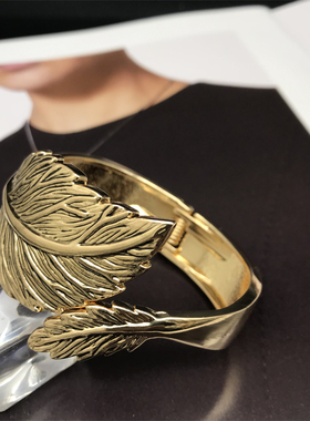复古欧美合金树叶保色Bracelet