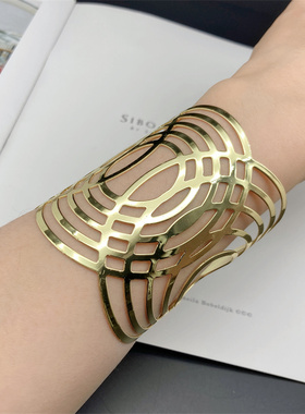 欧美夸张男女通用金属电镀拍照cos手镯