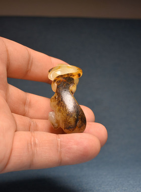 黑皮白玉独籽豹子喜鹊把件笔搁