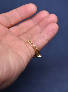 和田玉红皮黄沁籽料蝴蝶特色戒指