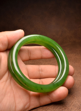 内径58和田碧玉阳绿圆条手镯玉镯