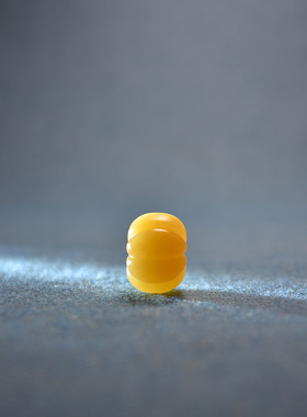 卡16和田玉且末金糖南瓜珠吊坠