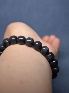 和田玉白皮青花籽料老型珠手串