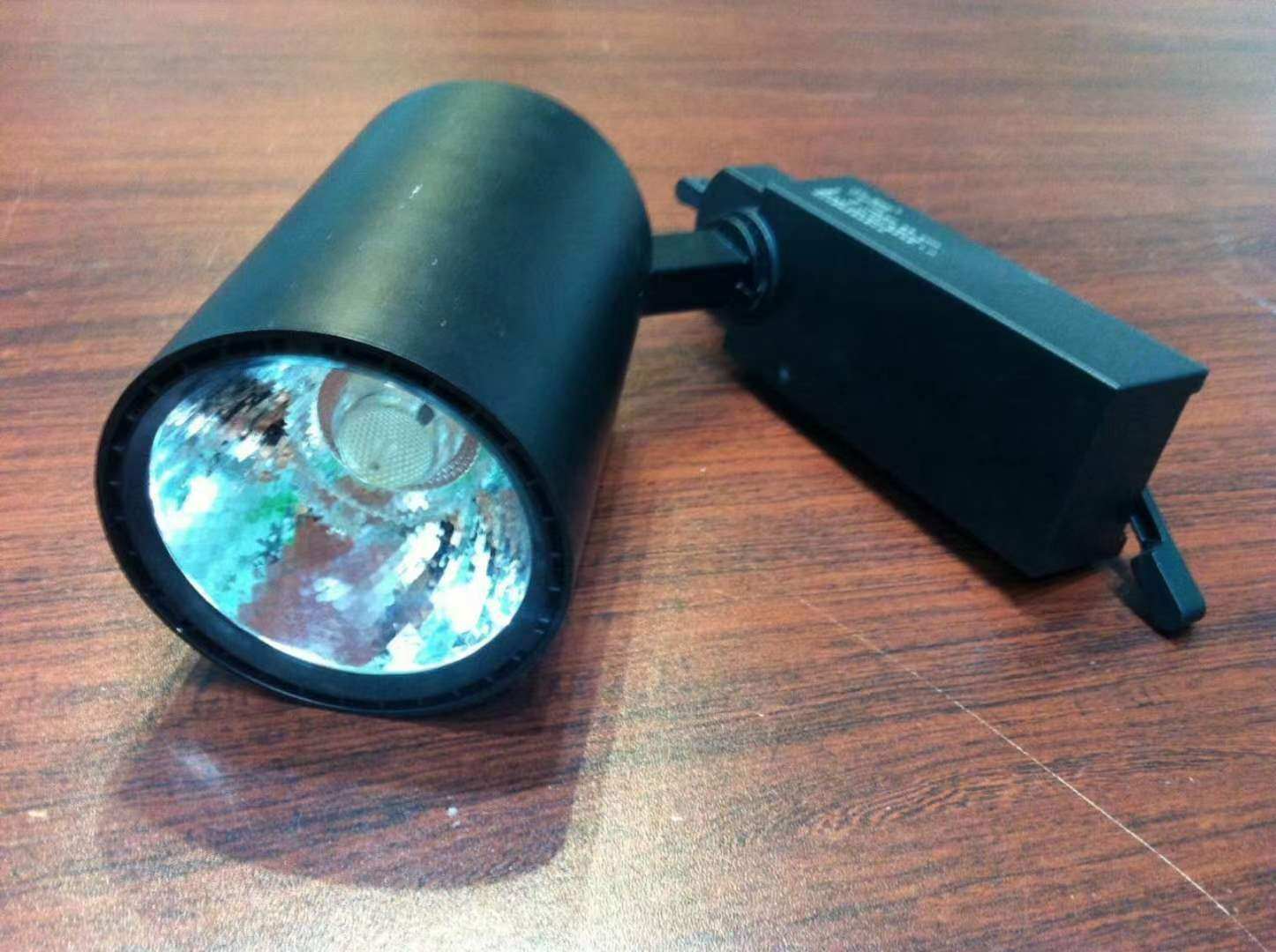 正品施达森猪肉生鲜灯led无屏闪高亮吸顶式博物馆明装轨道式射灯,淘宝优惠券,粉丝福利购,淘宝优惠卷