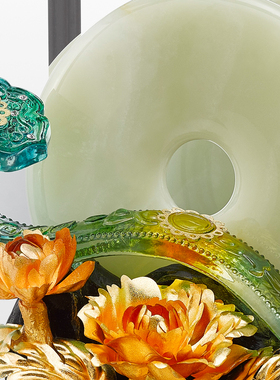 黄金创意橱窗平安乔迁礼物客厅