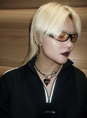 小众中性手工牛皮编织树脂项链