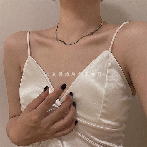 时尚博主人手一条！！扁蛇骨链钛钢不褪色锁骨链简约项链女 6679 - 图2