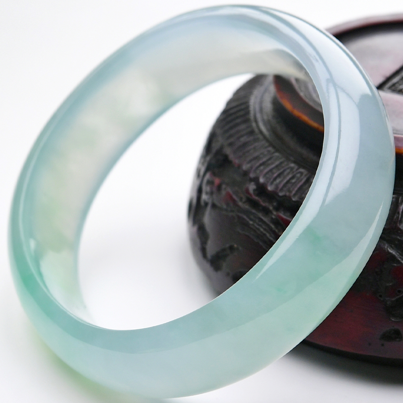 豪8印象m2691翡翠贵妃女冰种玉镯 豪8印象手饰