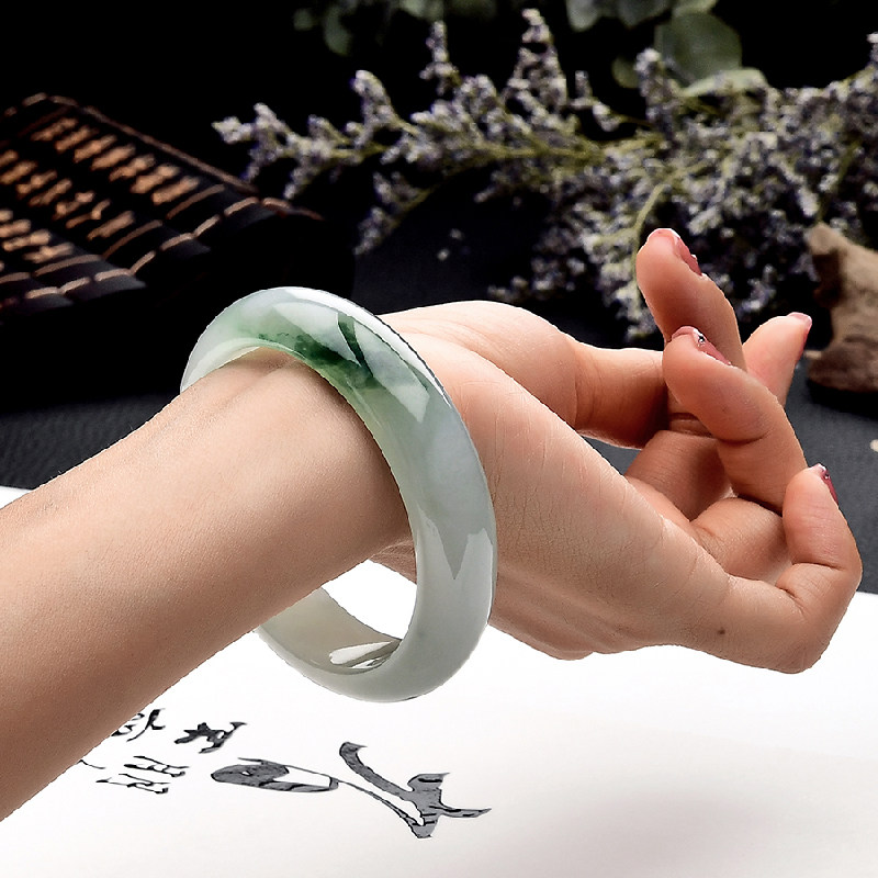 豪8印象f647女款冰种翡翠手镯 豪8印象手饰