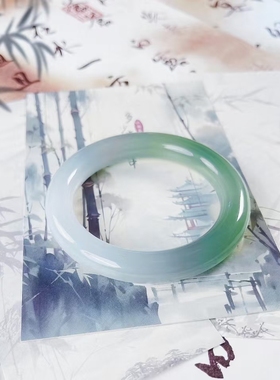 精选轻奢半山半水玛瑙玉髓手镯