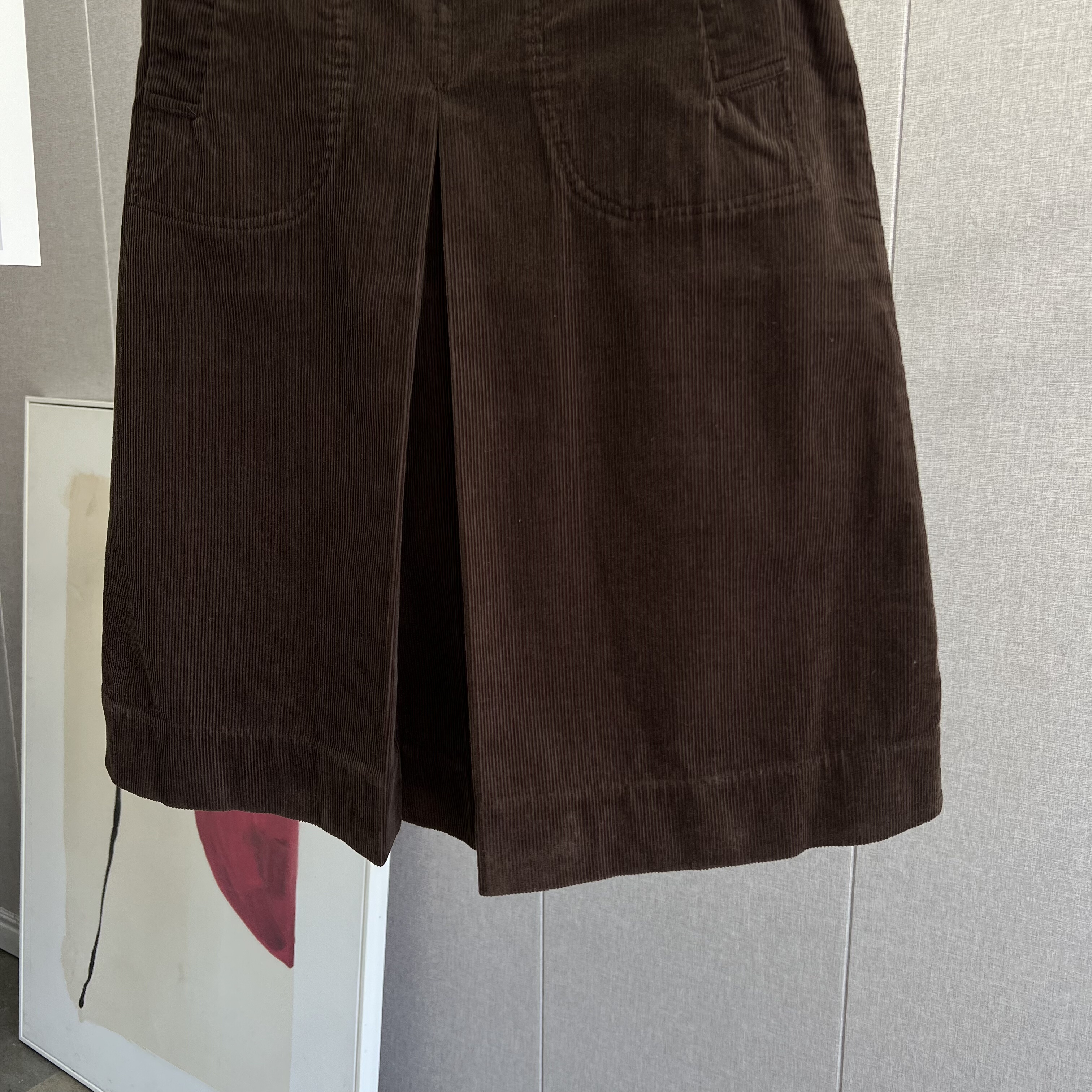 小he~咖啡色灯芯绒半裙2025秋季新款双侧口嗲A字半身裙中长款半裙,淘宝优惠券,粉丝福利购,淘宝优惠卷