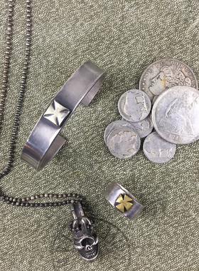 Hardwind 平打手镯/ 925纯银手镯 重30g左右