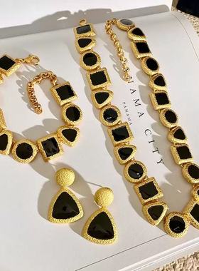 GROWUP原创设计中古黑色撞色几何耳环项链轻奢气质手环复古通勤