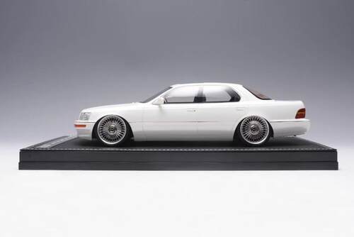 现货IVY 1:18凌志 雷克萨斯LS400 Tunned收藏摆件 树脂汽车模型 - 图1