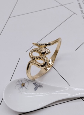 K261夸张质感时尚潮流气质名媛街拍几何蛇形弹簧创意金属手镯-女