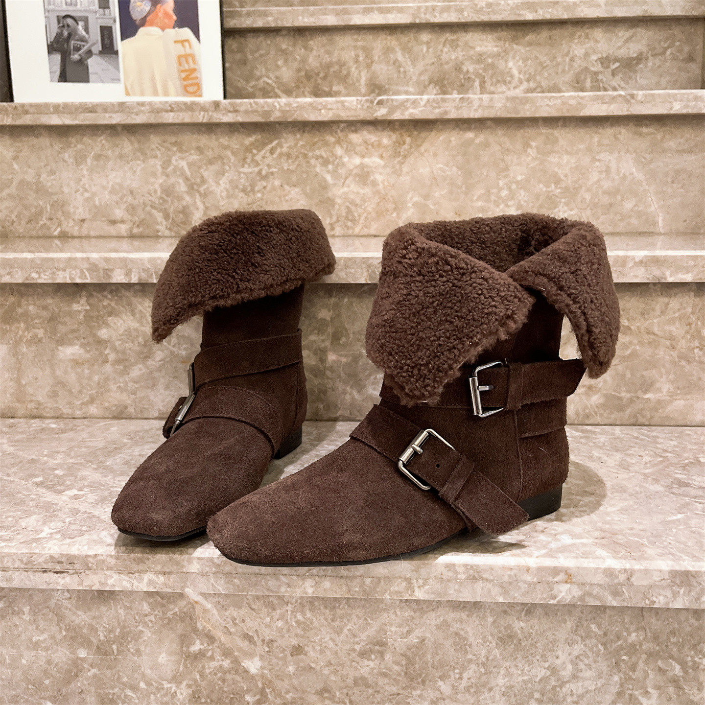 欧货真皮尖头金属扣翻领羊羔绒毛毛鞋两穿马丁靴短靴雪地棉靴女鞋,淘宝优惠券,粉丝福利购,淘宝优惠卷