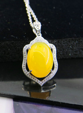 纯银镶嵌蜜蜡琥珀碧玉吊坠空托