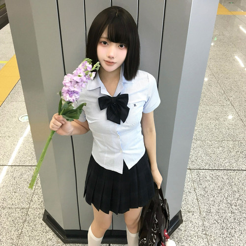 花千猪原创 小笠原衬衫 学院风收腰款短袖jk制服刺绣衬衫百搭上衣 - 图0