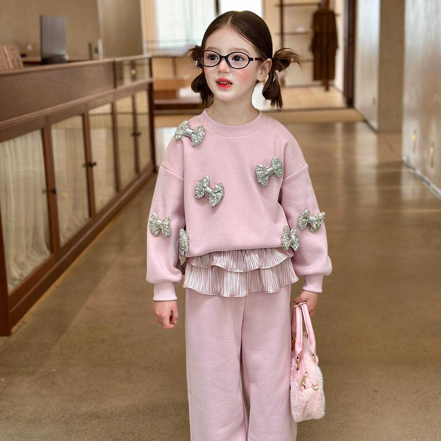 栀了成长记女童装百搭休闲加绒套装2025冬季儿童卫衣束脚裤两件套 - 图1