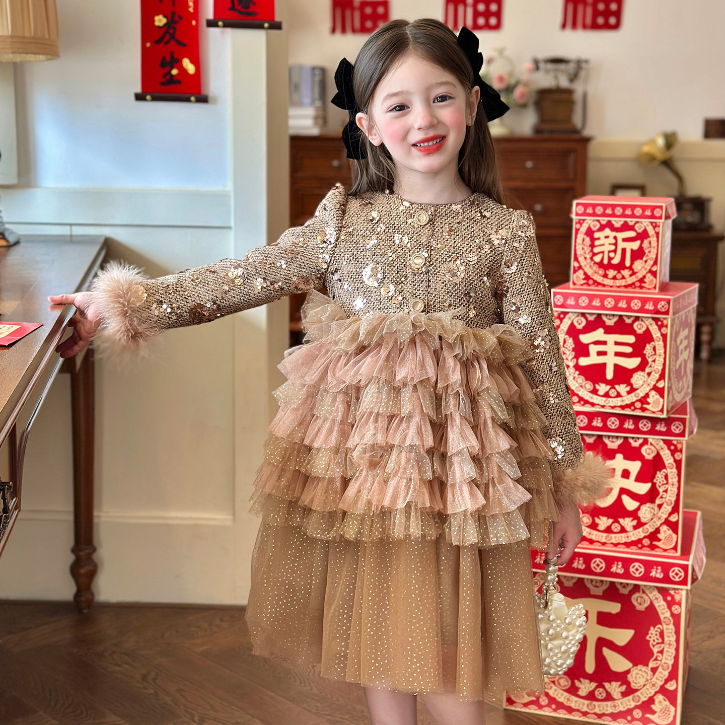 栀了成长记童装女童小香风亮片公主裙2025冬季儿童甜美加绒连衣裙,淘宝优惠券,粉丝福利购,淘宝优惠卷