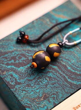 大四合单珠香牌香薰毛衣链