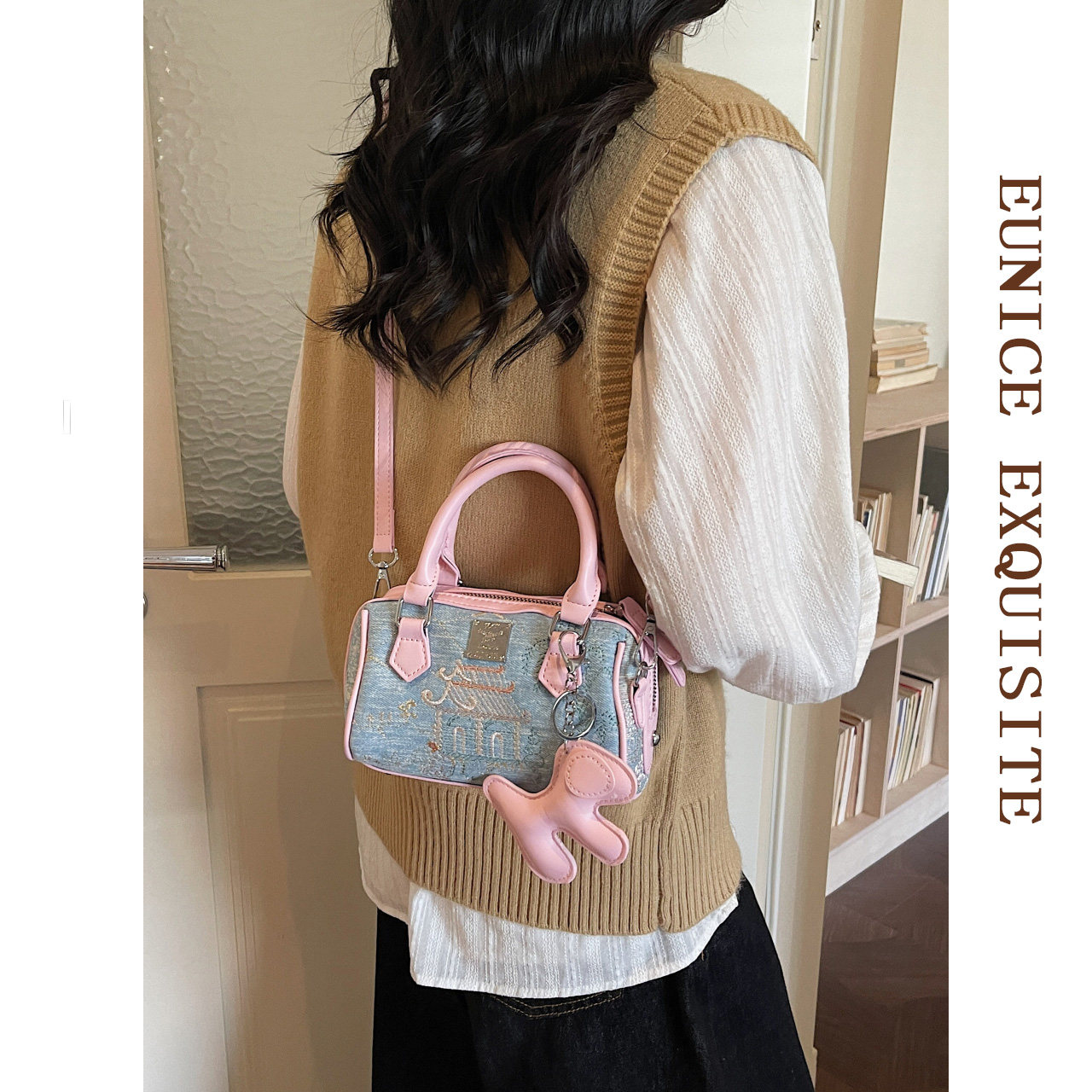 超火精致波士顿包包女款高级感时尚刺绣枕头包单肩斜挎手提小拎包,淘宝优惠券,粉丝福利购,淘宝优惠卷