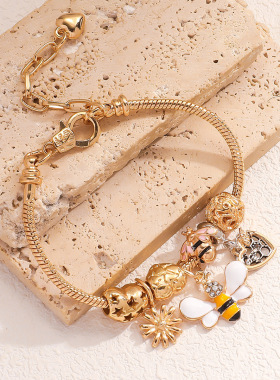 速卖通热销时尚首饰潘家风格手链女士小蜜蜂吊坠手镯小众闺蜜手环